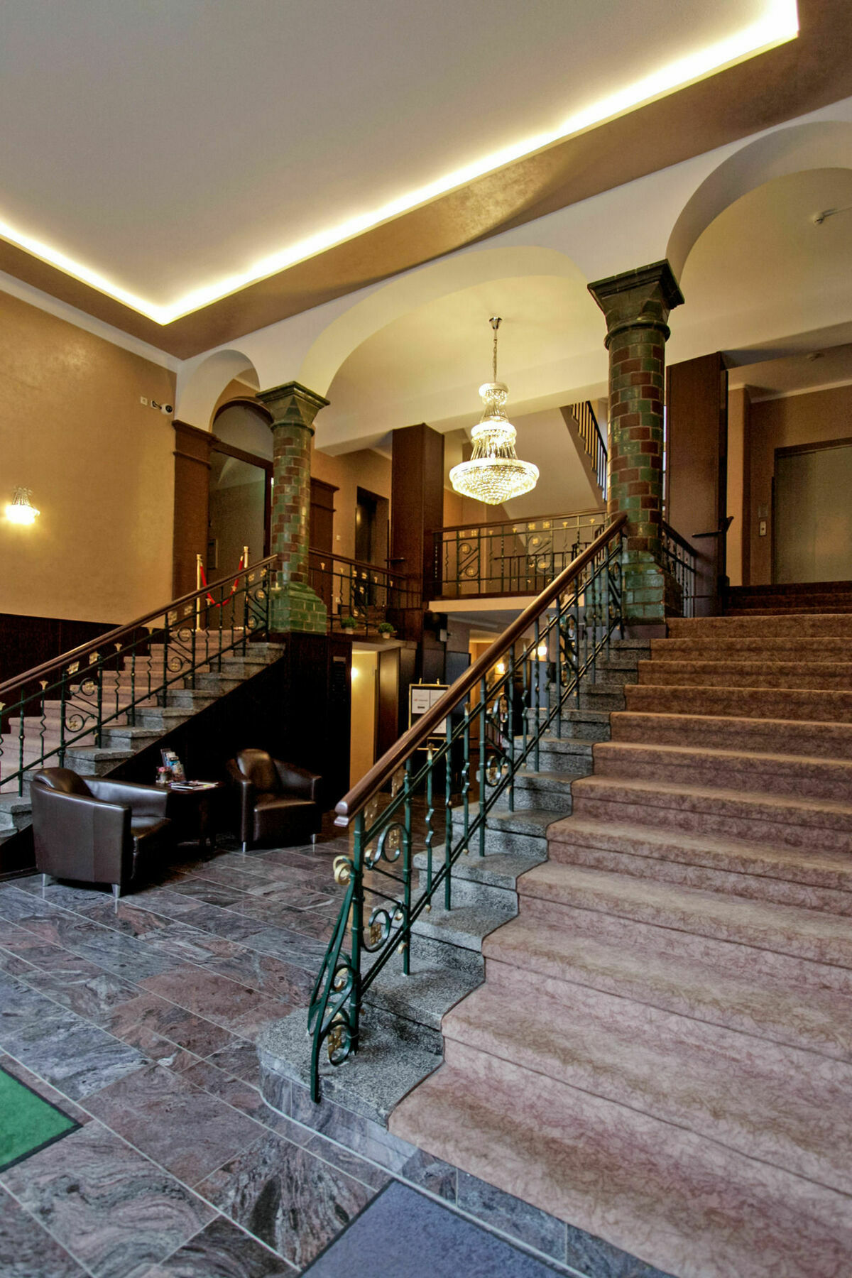 Grand Palace Hotel Hannover Esterno foto
